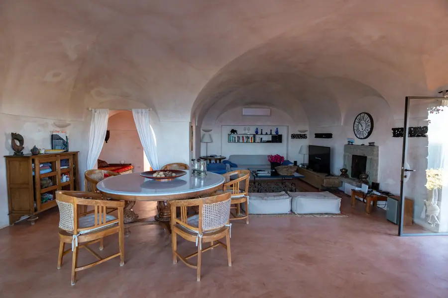 Kibet, Pantelleria: photograph by Matteo Mizzoni