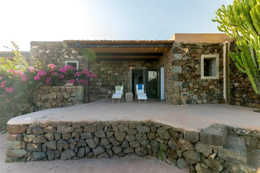 Kibet, Pantelleria: photograph by Matteo Mizzoni